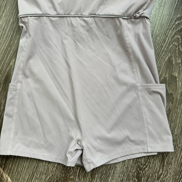 Mauve Halter Dress with shorts - Picture 3 of 3